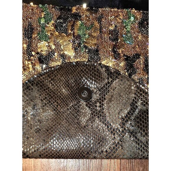 COPY - Big Budda Clutch - Picture 4 of 6